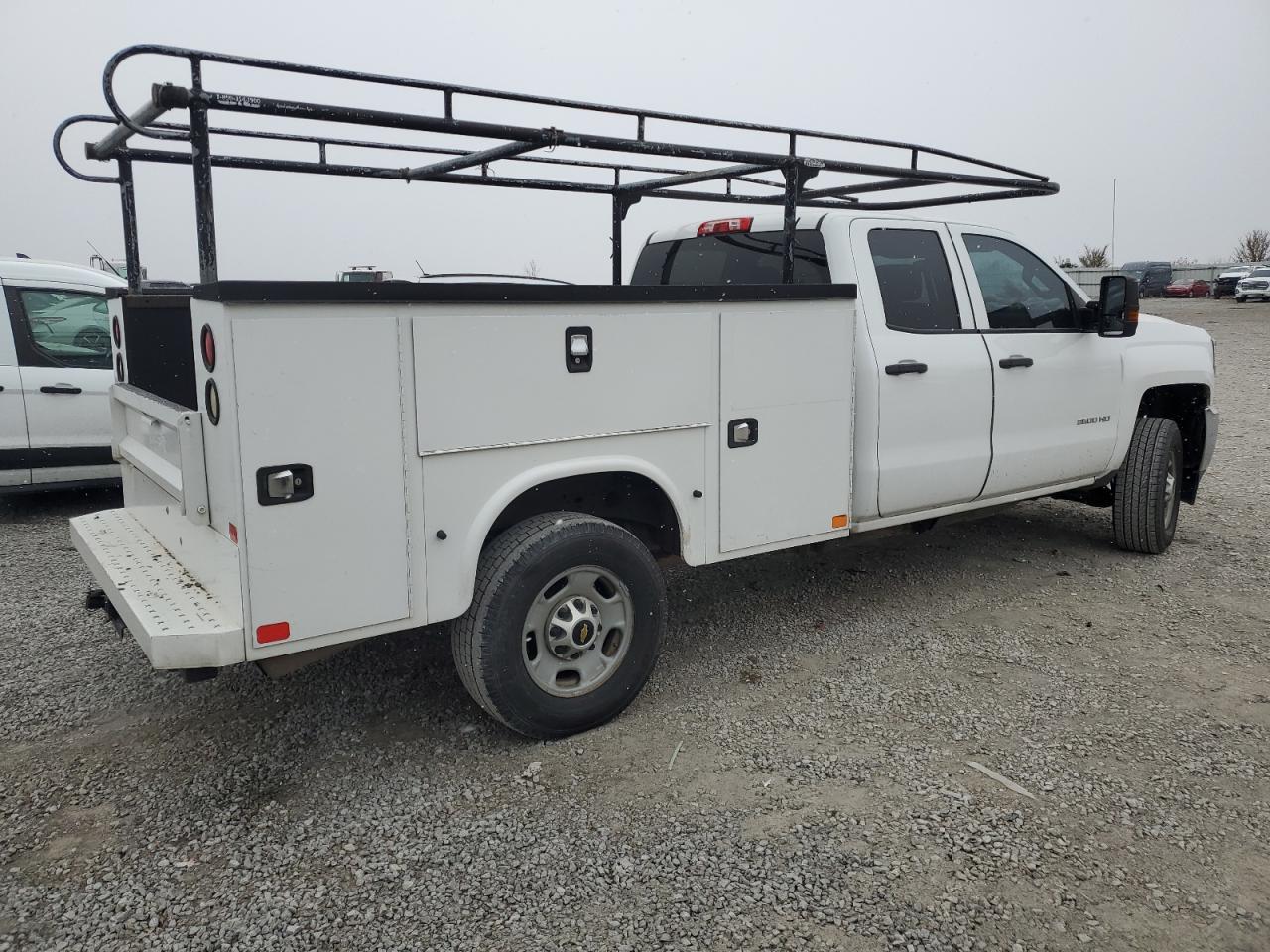 2016 CHEVROLET SILVERADO - Image 3
