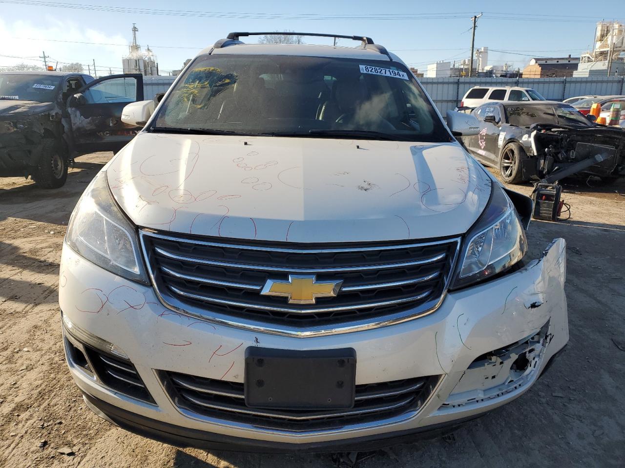 2015 CHEVROLET TRAVERSE L - Фото 5