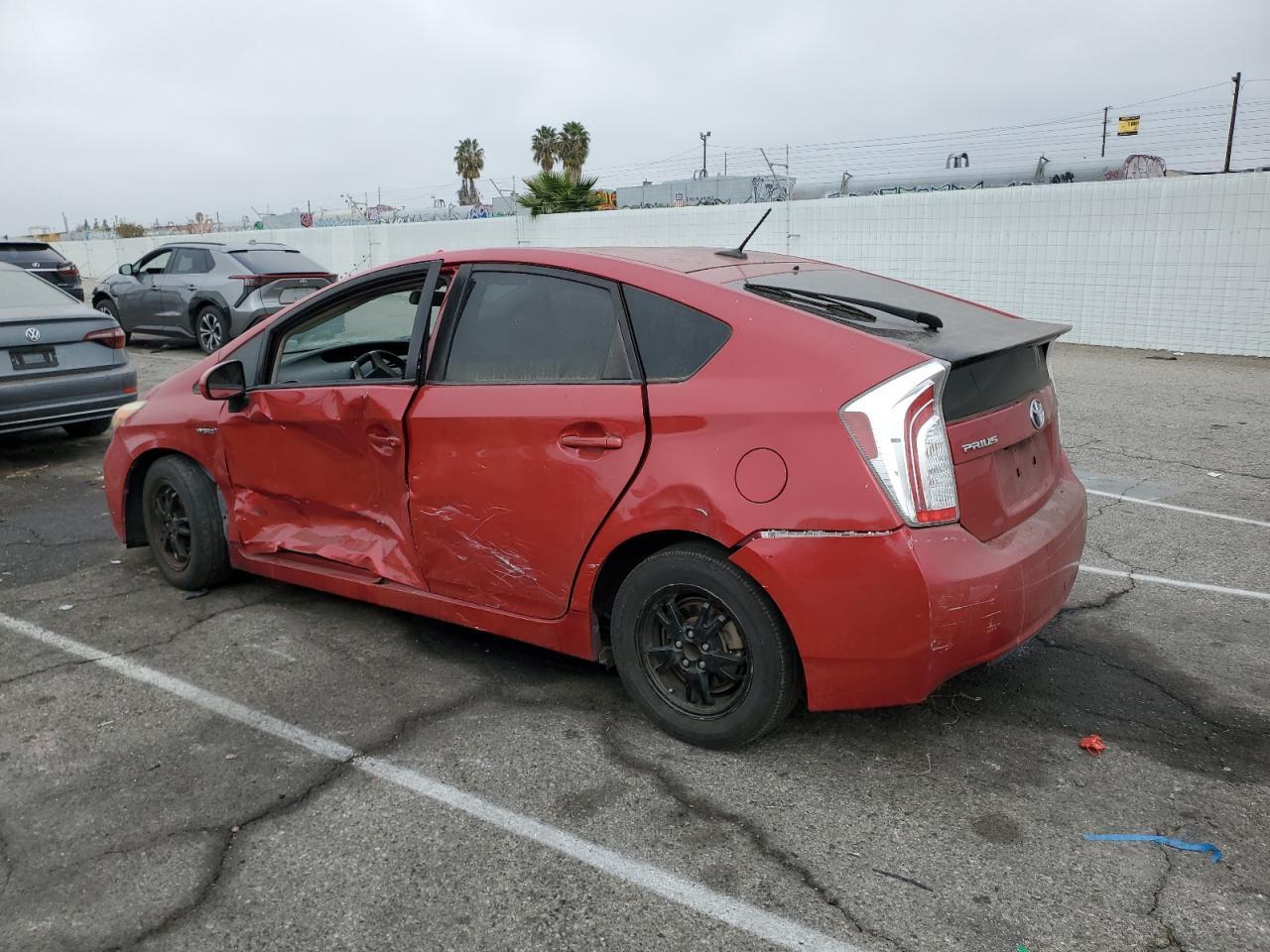 2015 TOYOTA PRIUS - Фото 2