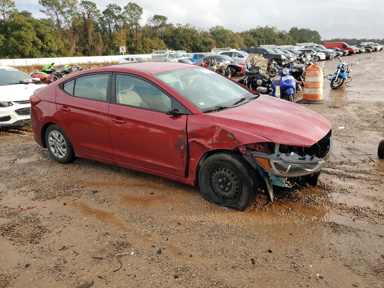 2017 HYUNDAI ELANTRA SE - Image 4