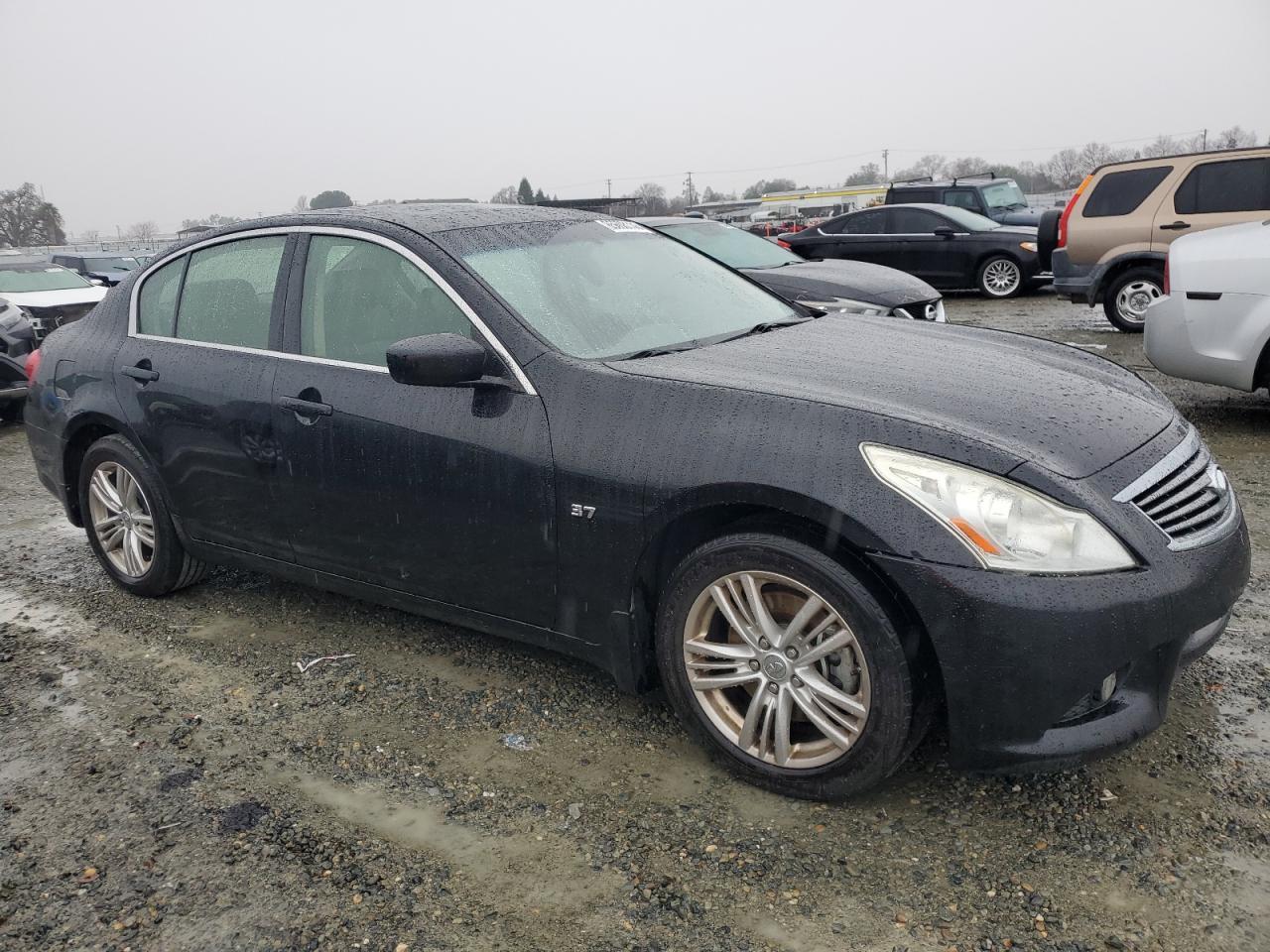 2012 INFINITI G37 - Image 4