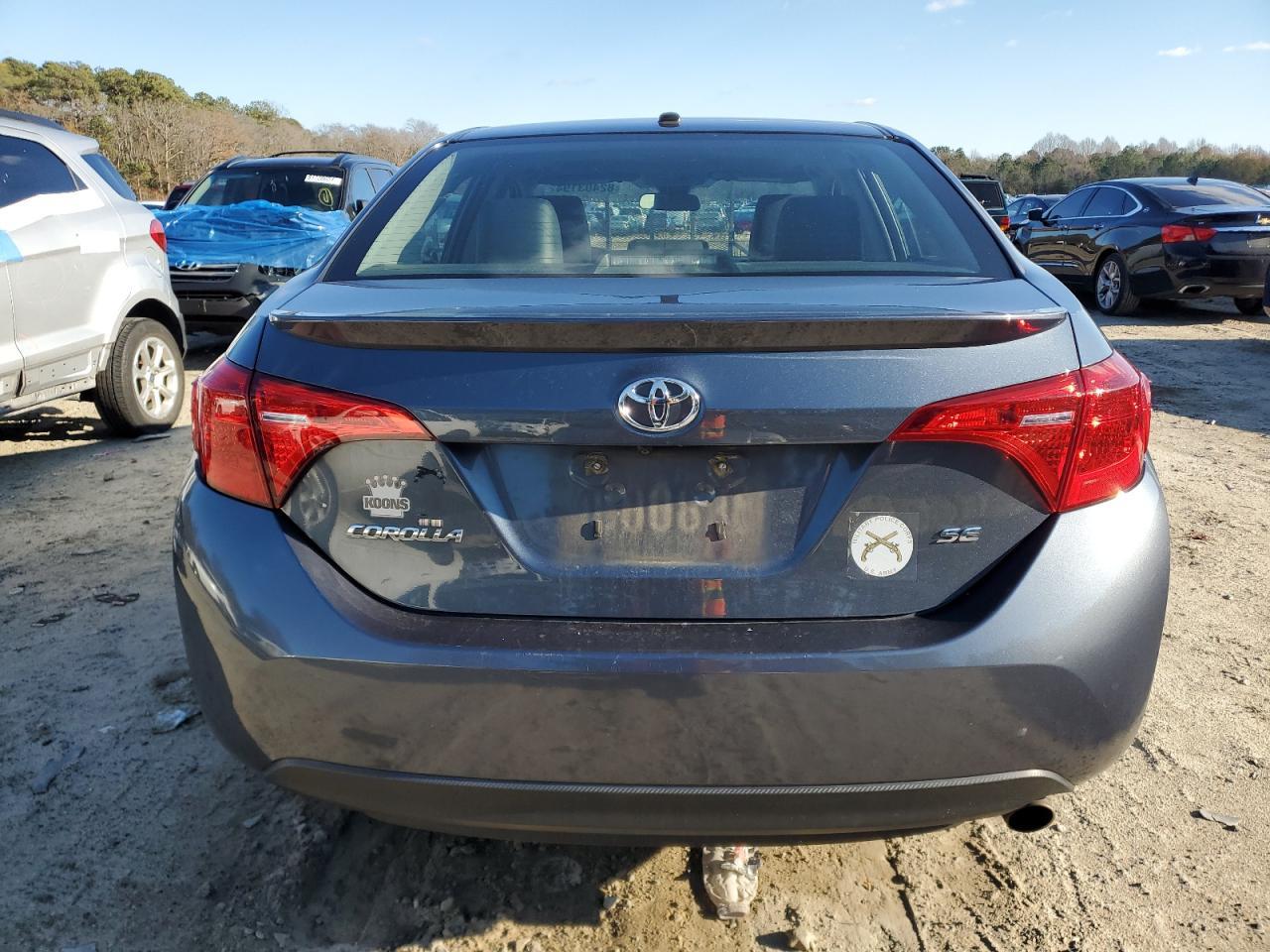 2018 TOYOTA COROLLA L - Фото 6