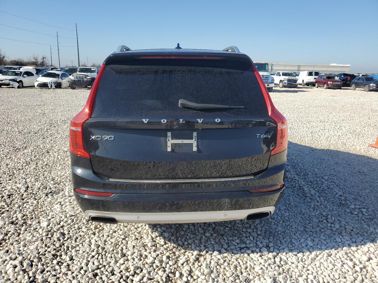2016 VOLVO XC90 T6 - Фото 6