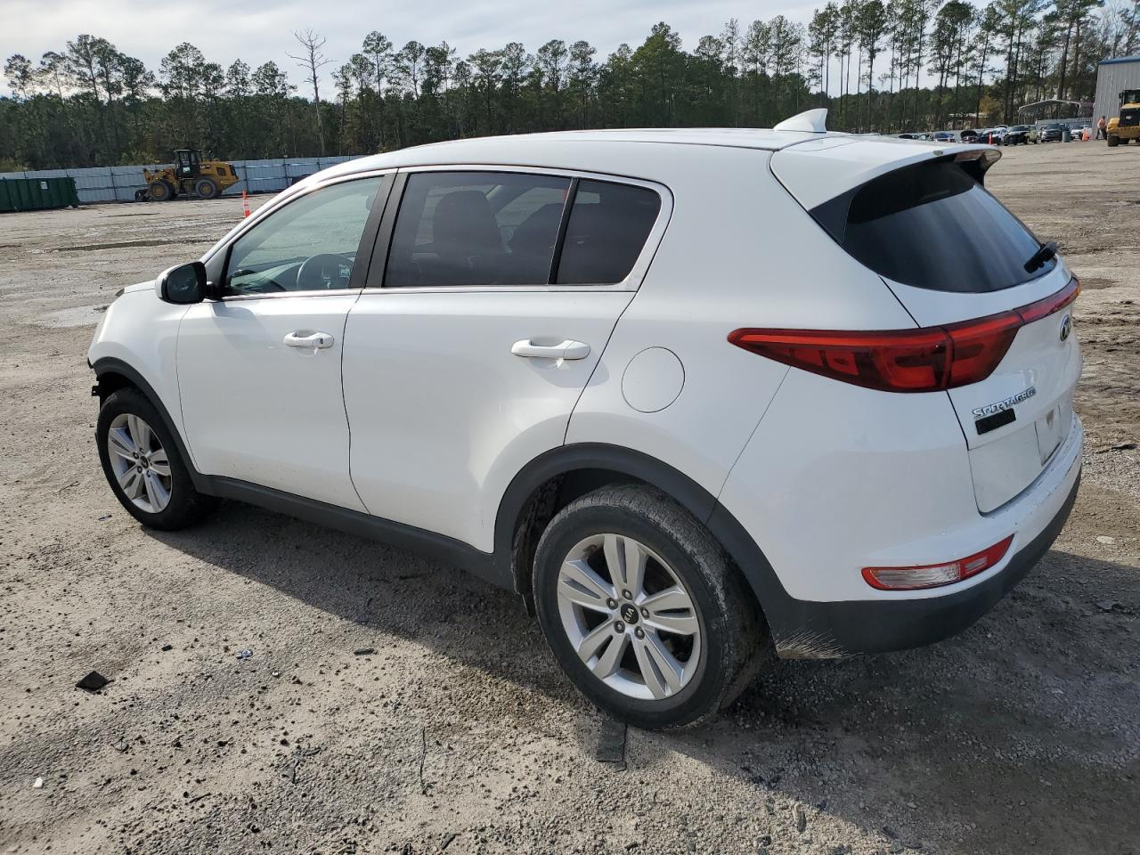 2017 KIA SPORTAGE L - Image 2