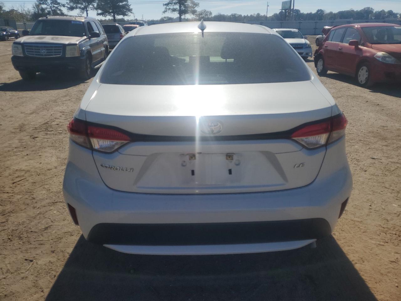2021 TOYOTA COROLLA LE - Image 6