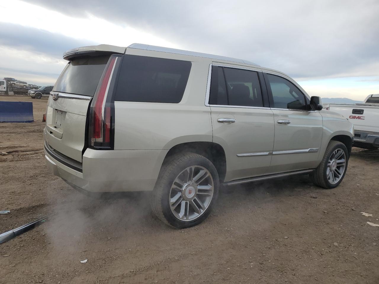 2016 CADILLAC ESCALADE P - Фото 3