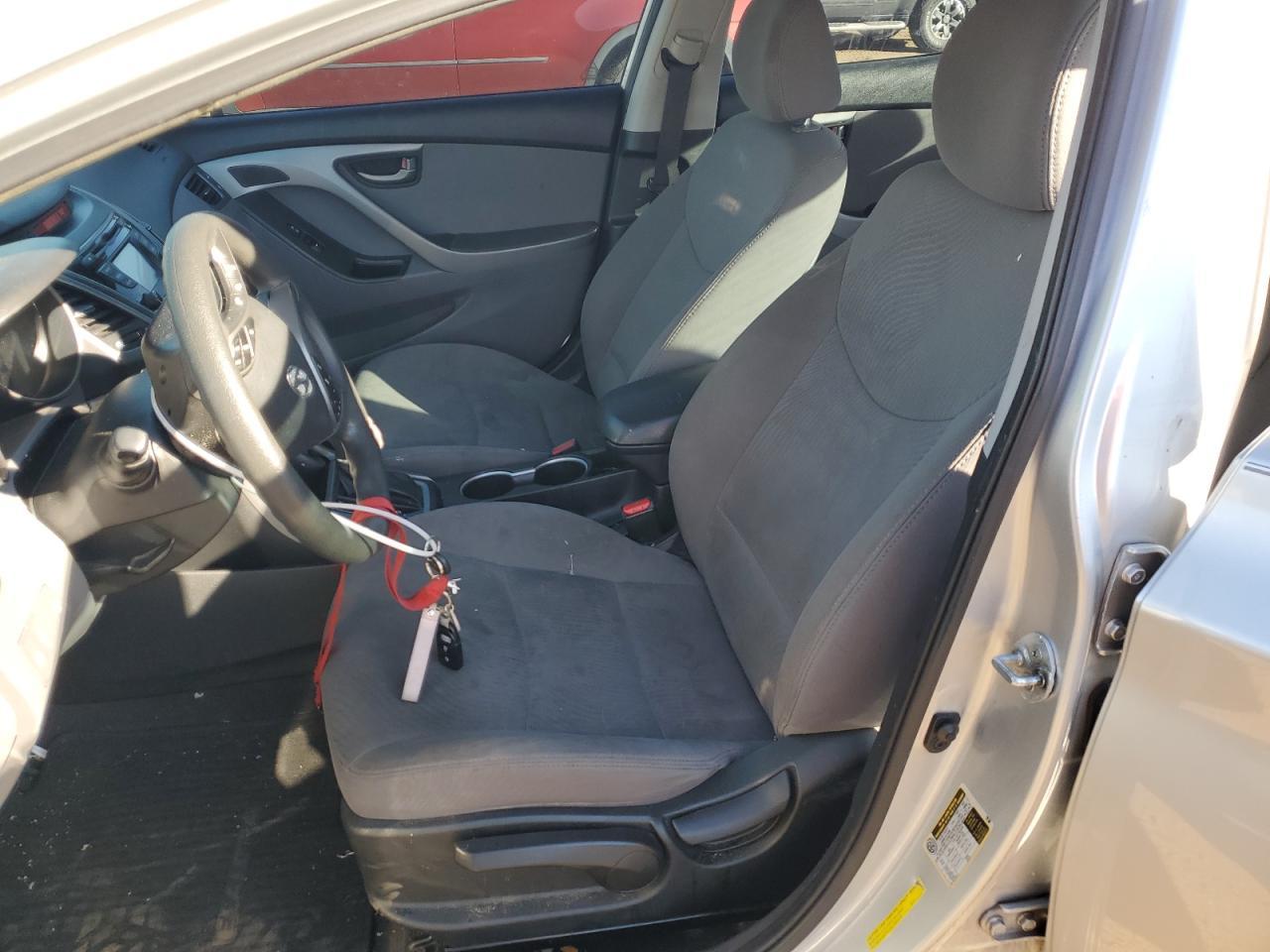 2014 HYUNDAI ELANTRA SE - Image 7