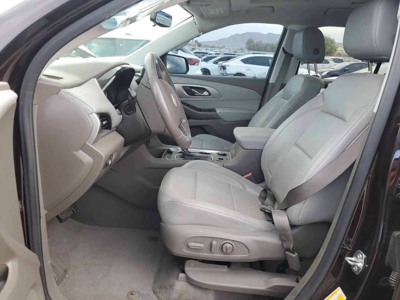 2020 CHEVROLET TRAVERSE L - Фото 7