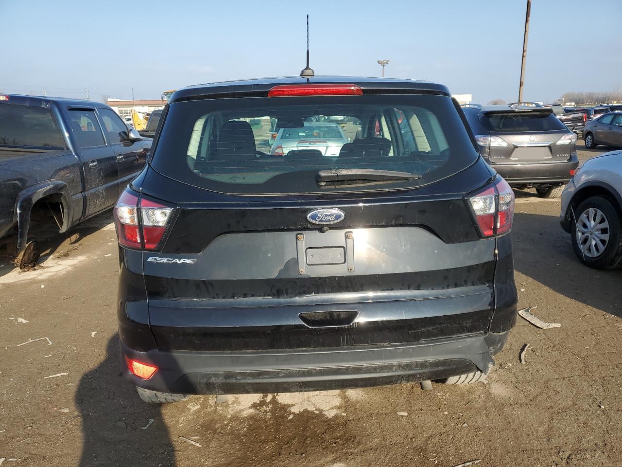 2017 FORD ESCAPE S - Image 6