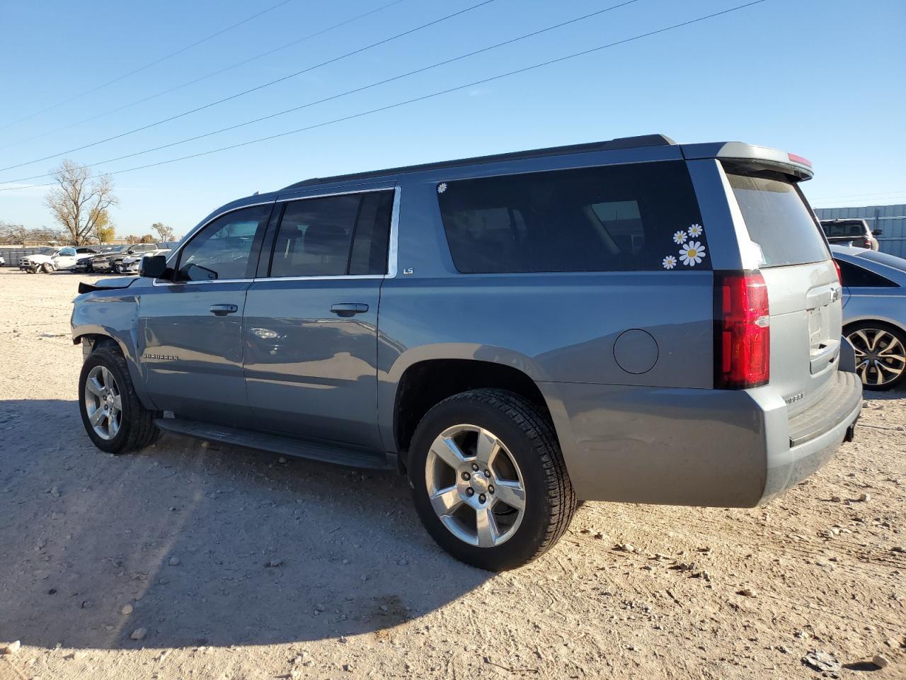 2016 CHEVROLET SUBURBAN C - Image 2