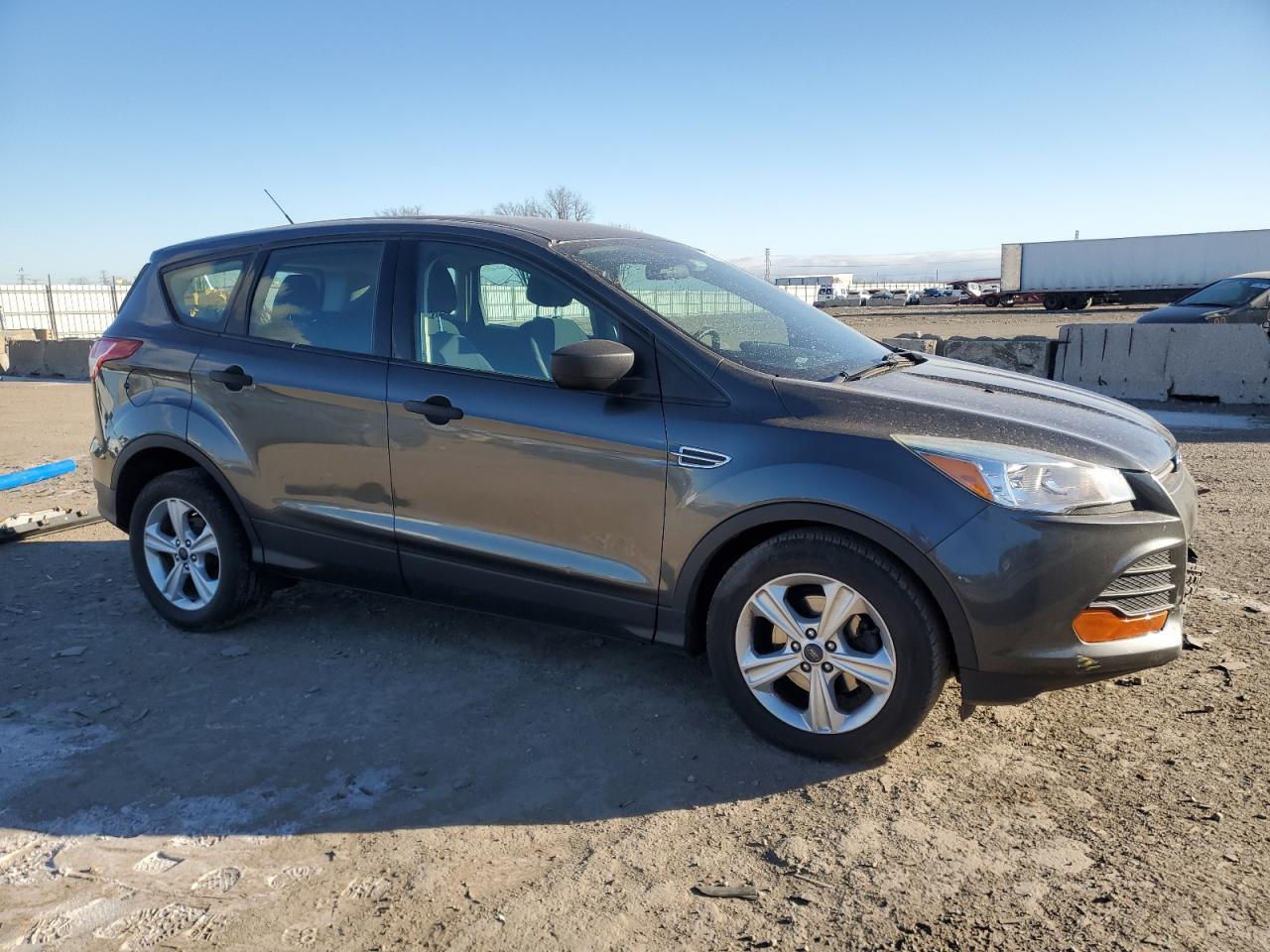 2015 FORD ESCAPE S - Image 4