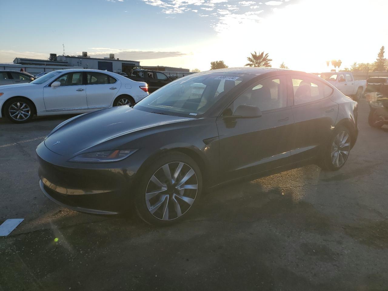 2024 TESLA MODEL 3