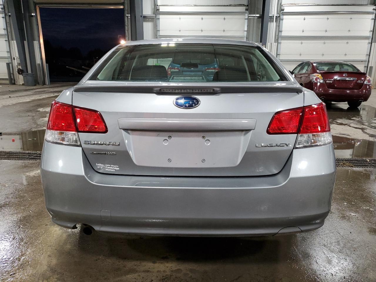 2011 SUBARU LEGACY 2.5 - Фото 6