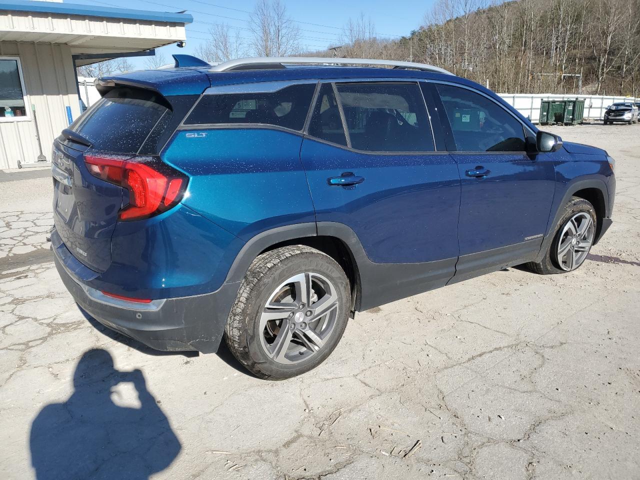 2021 GMC TERRAIN SL - Фото 3
