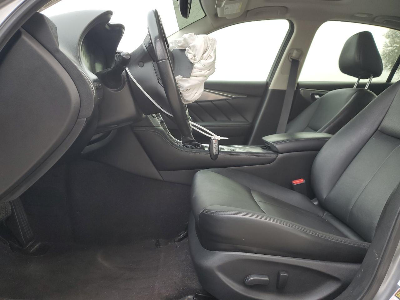 2016 INFINITI Q50 PREMIU - Фото 7