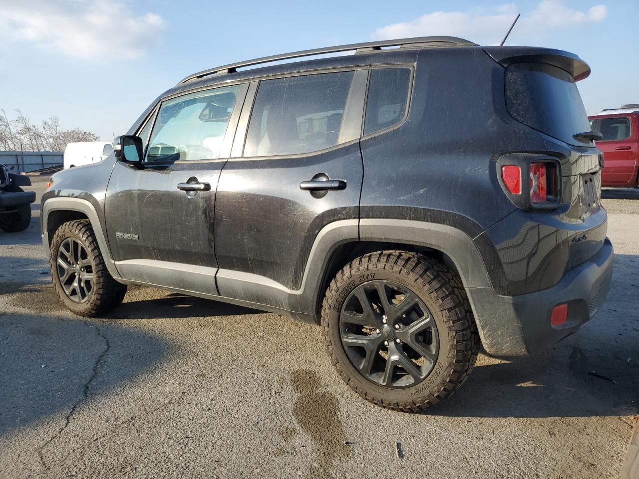 2016 JEEP RENEGADE L - Фото 2