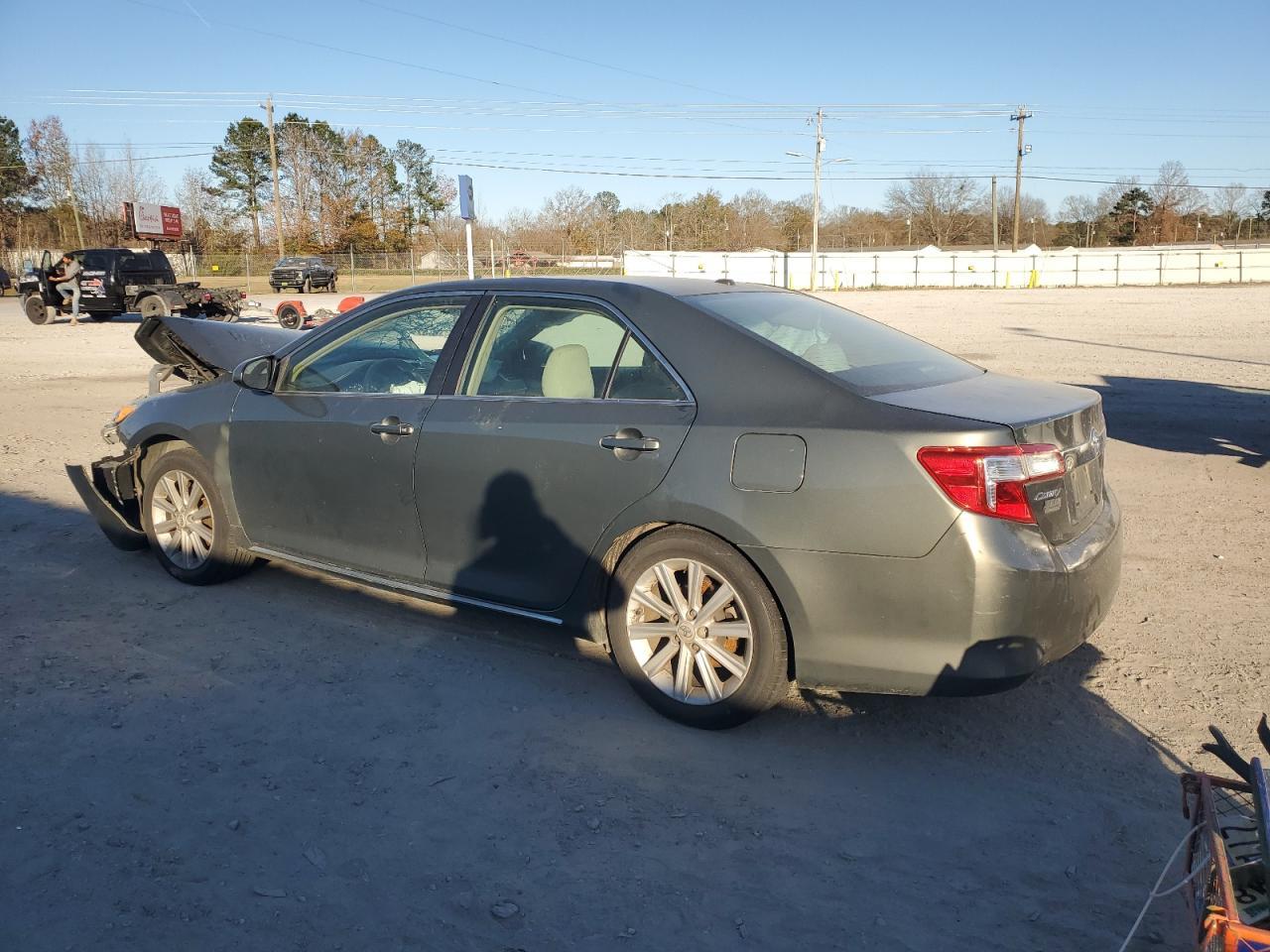 2014 TOYOTA CAMRY L - Фото 2