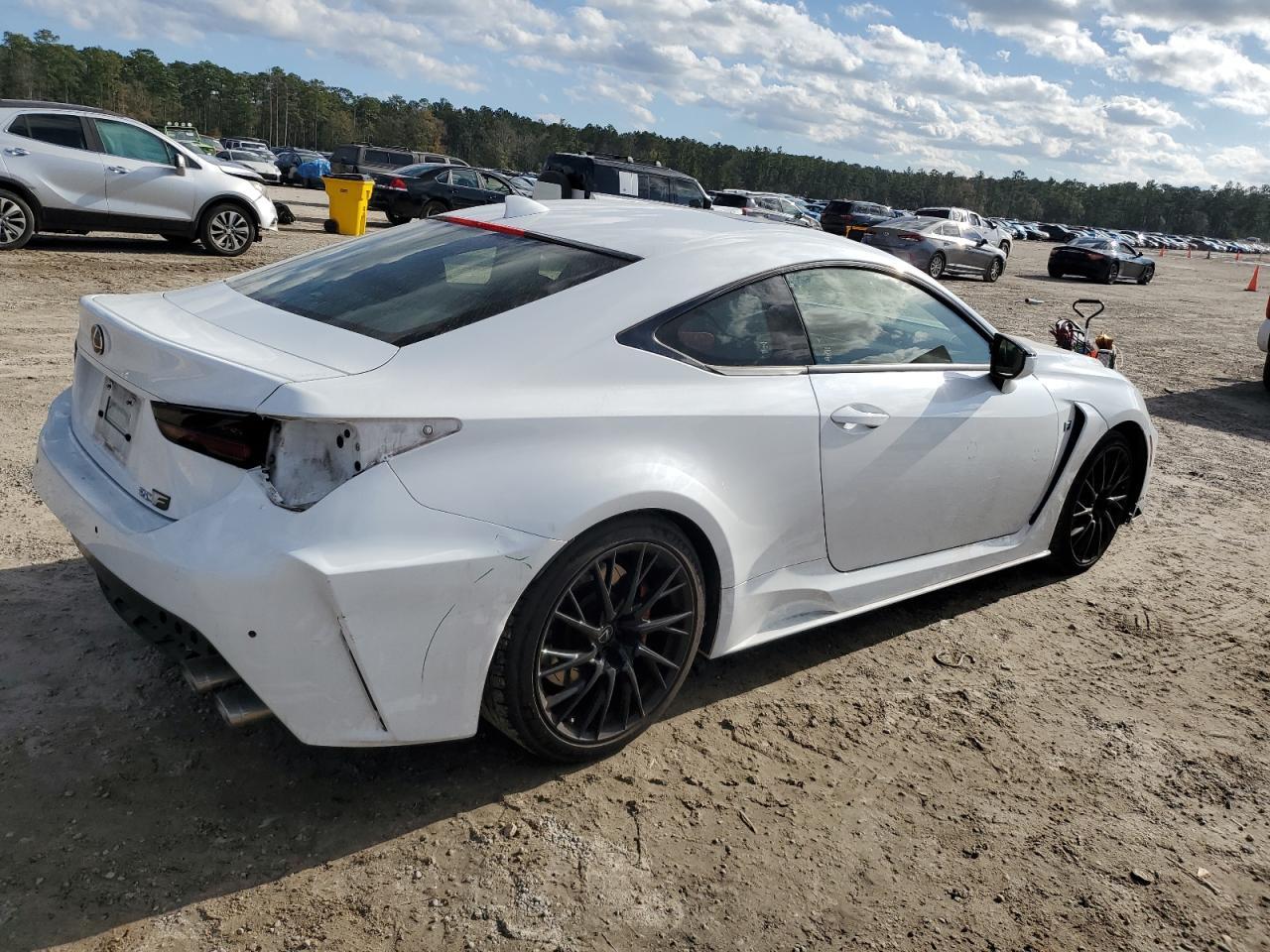2021 LEXUS RC-F BASE - Фото 3