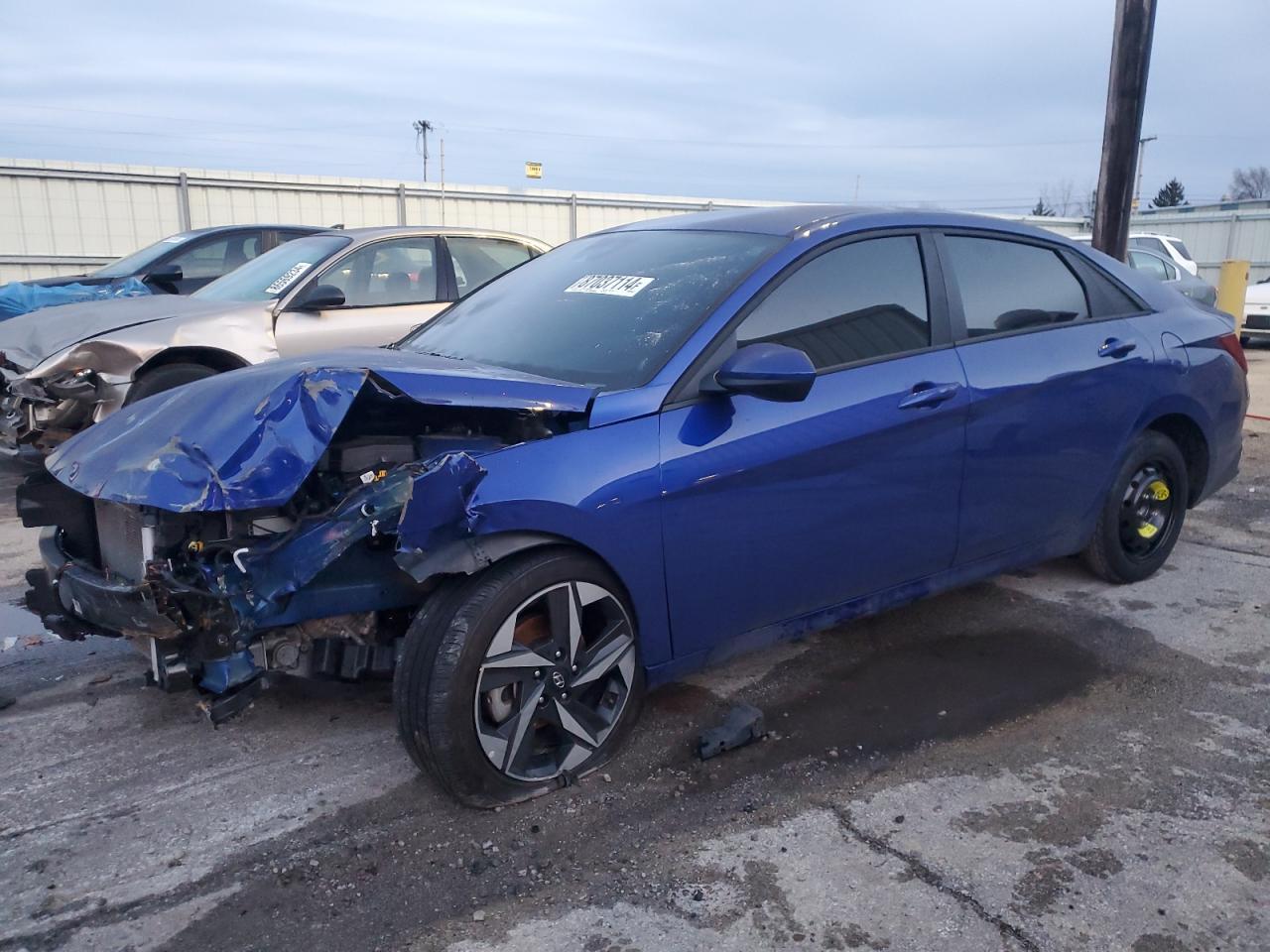 2023 HYUNDAI ELANTRA SE