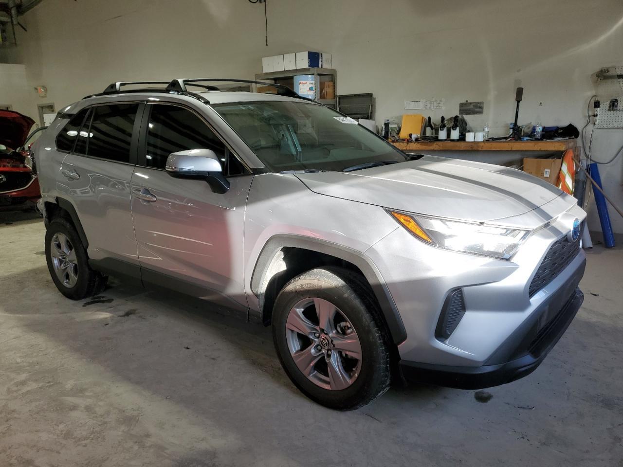 2023 TOYOTA RAV4 LE - Image 4