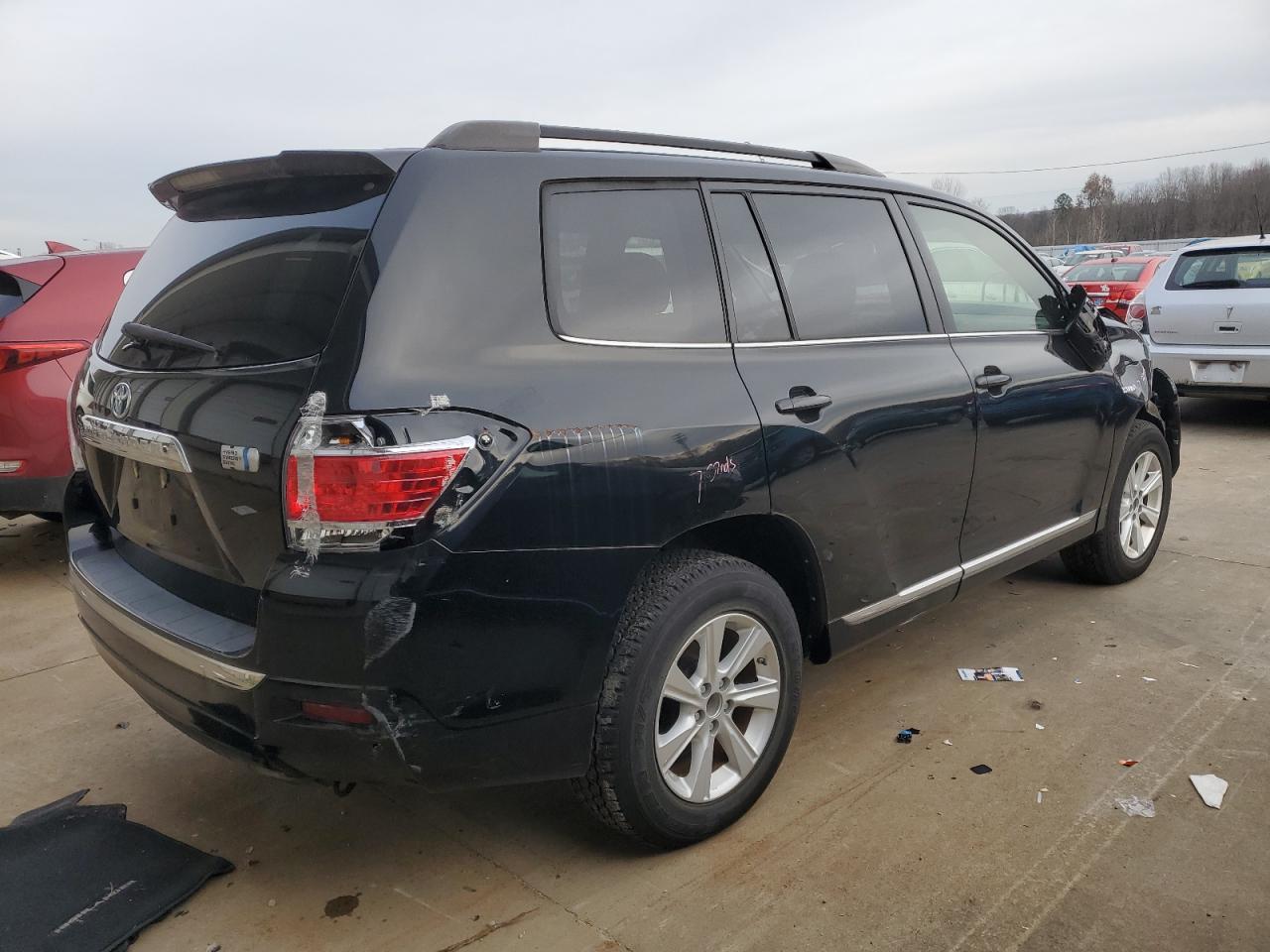 2012 TOYOTA HIGHLANDER - Фото 3