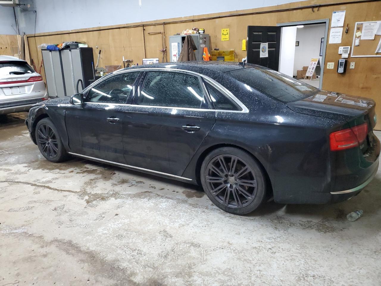 2014 AUDI A8 L TDI Q - Image 2