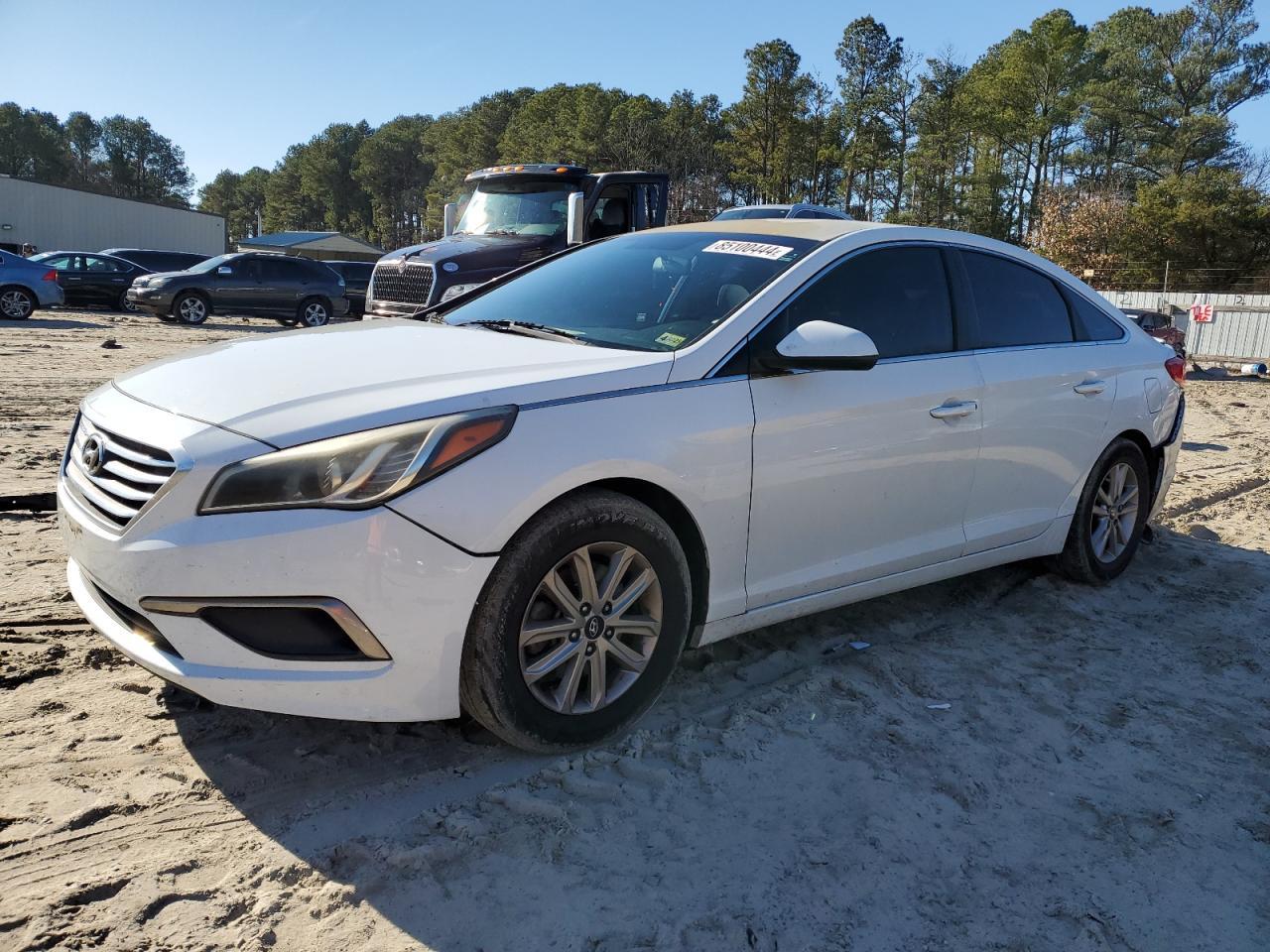 2017 HYUNDAI SONATA SE
