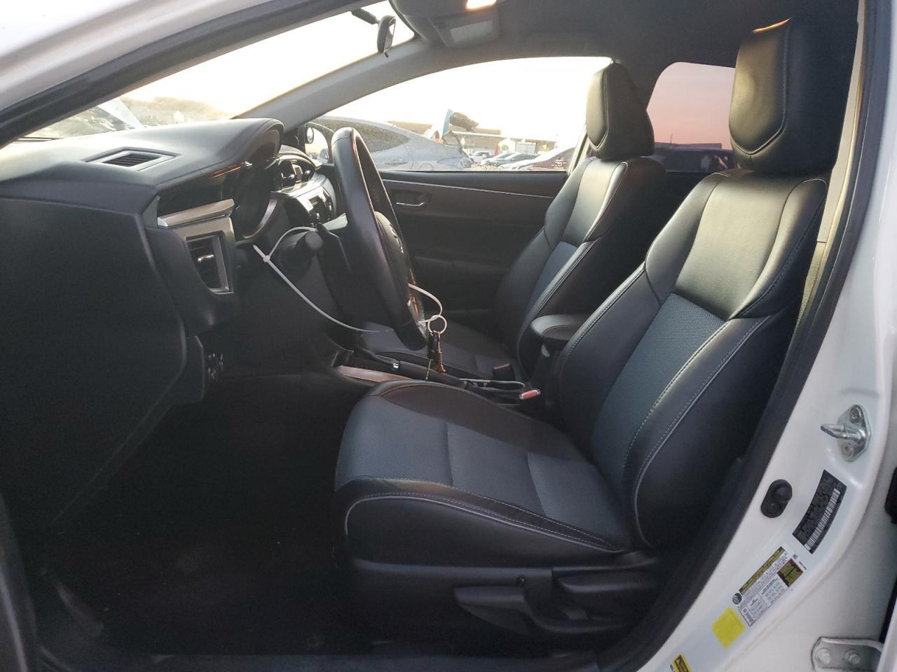 2015 TOYOTA COROLLA L - Image 7