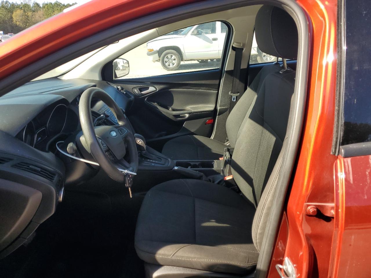 2018 FORD FOCUS SE - Image 7