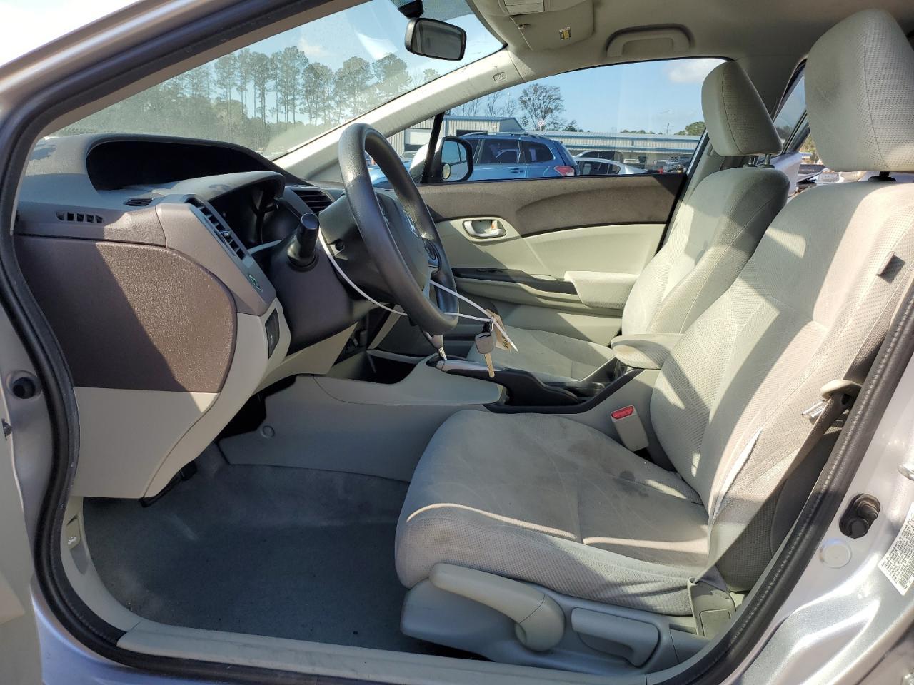 2012 HONDA CIVIC LX - Фото 7