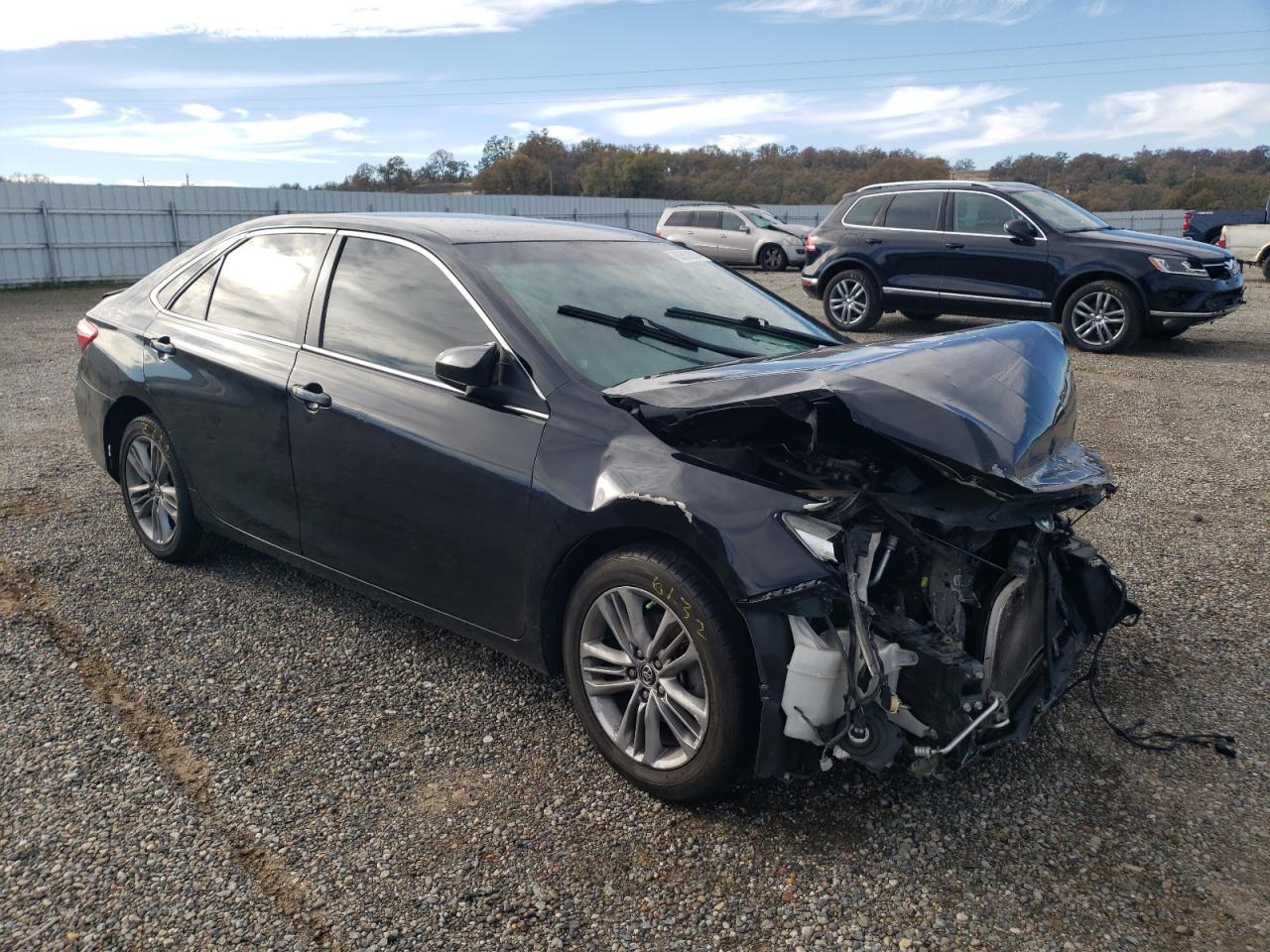 2016 TOYOTA CAMRY LE - Image 4