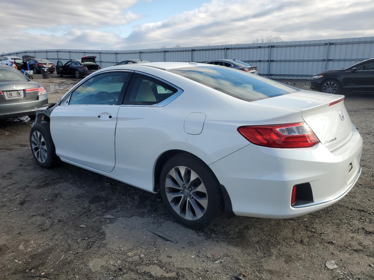 2015 HONDA ACCORD EXL - Image 2