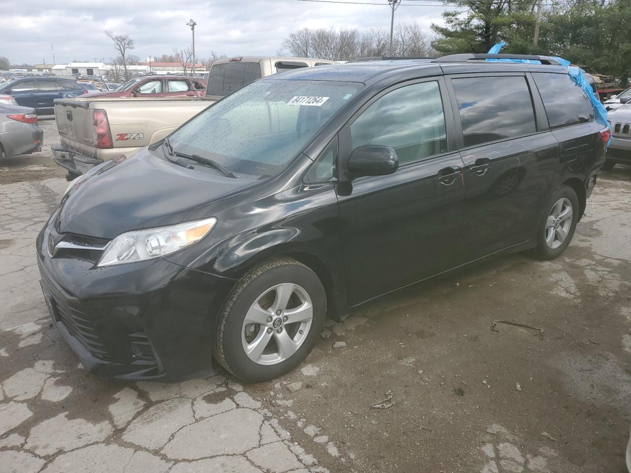 2020 TOYOTA SIENNA LE