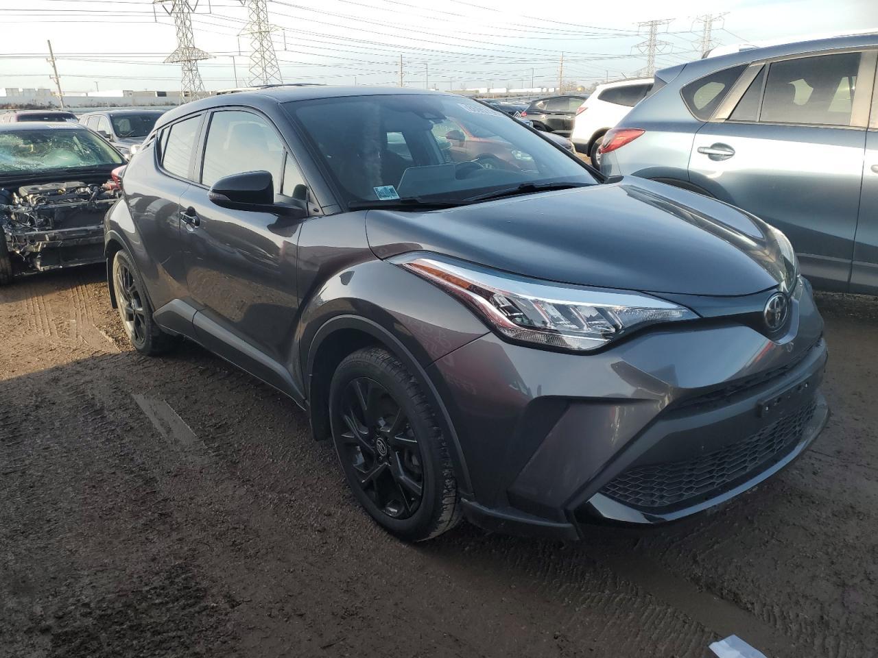 2021 TOYOTA C-HR XLE - Фото 4