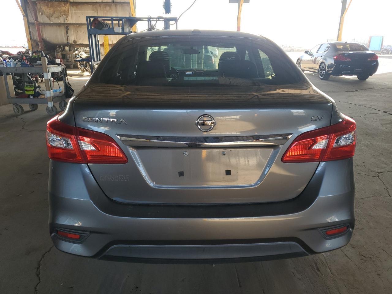2017 NISSAN SENTRA S - Фото 6