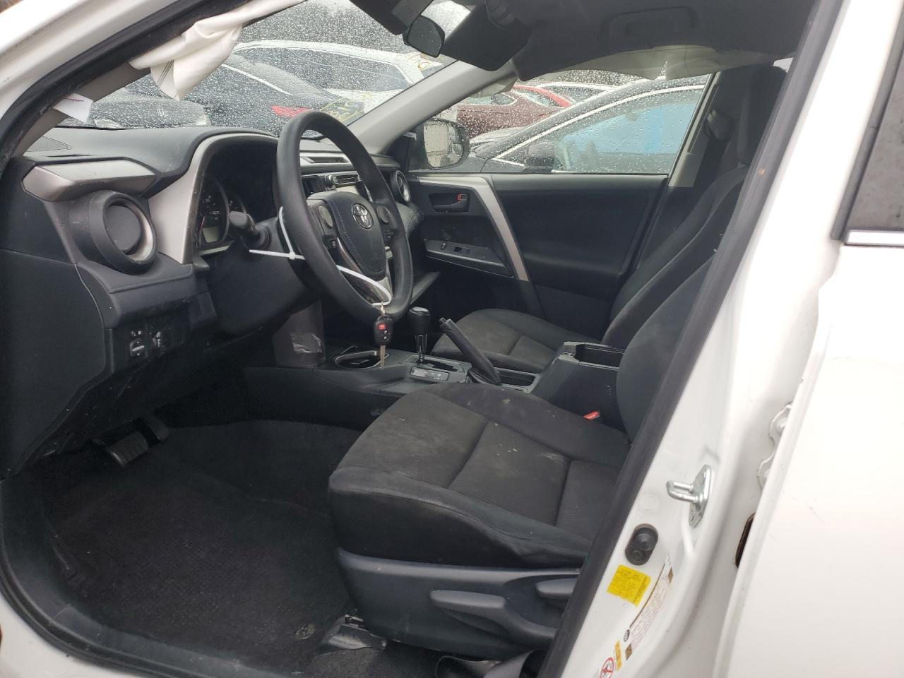 2016 TOYOTA RAV4 LE - Фото 7