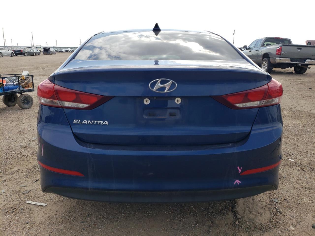 2017 HYUNDAI ELANTRA SE - Фото 6