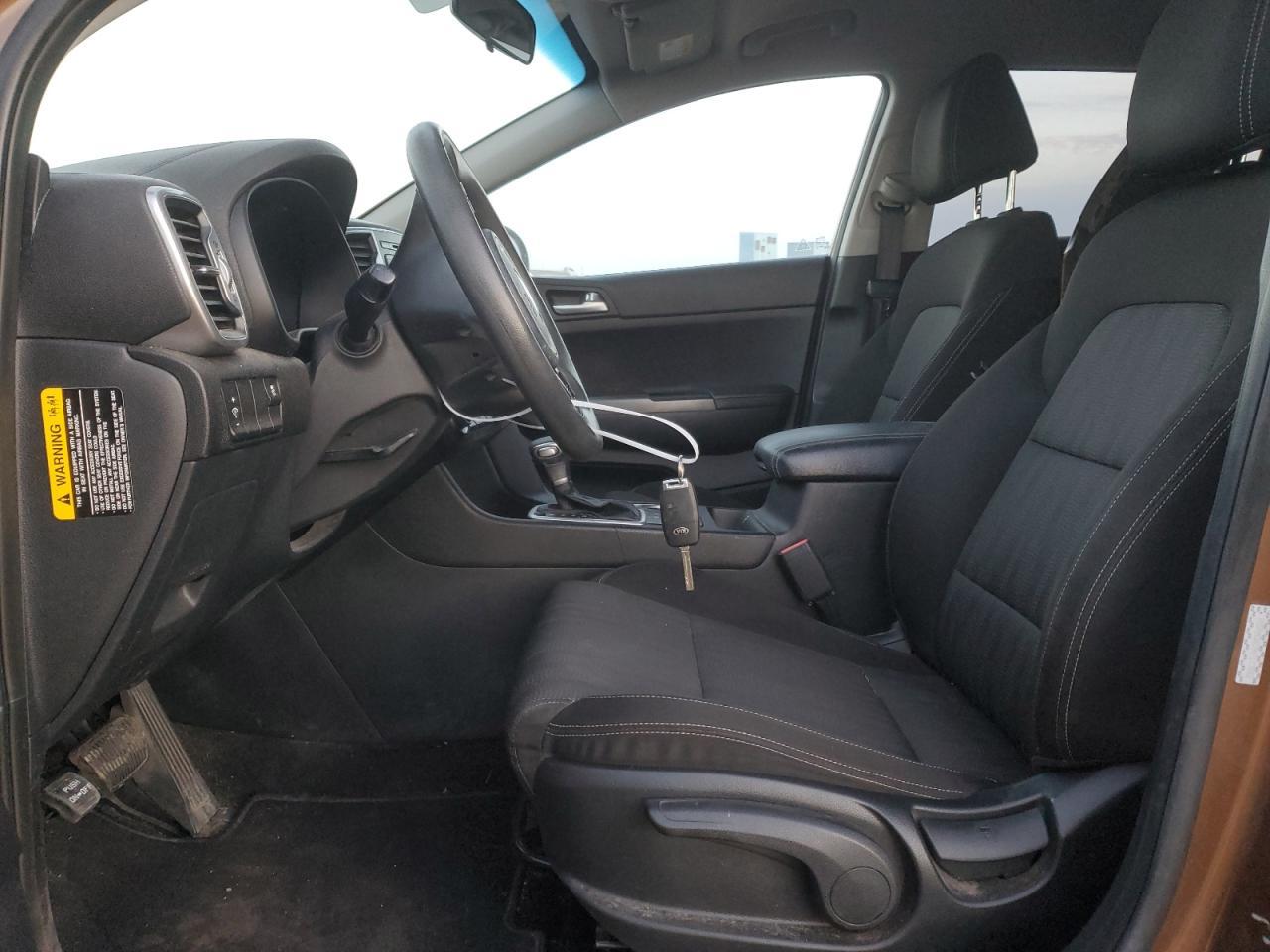 2017 KIA SPORTAGE L - Image 7