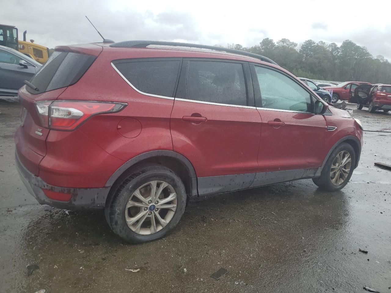 2017 FORD ESCAPE SE - Image 3
