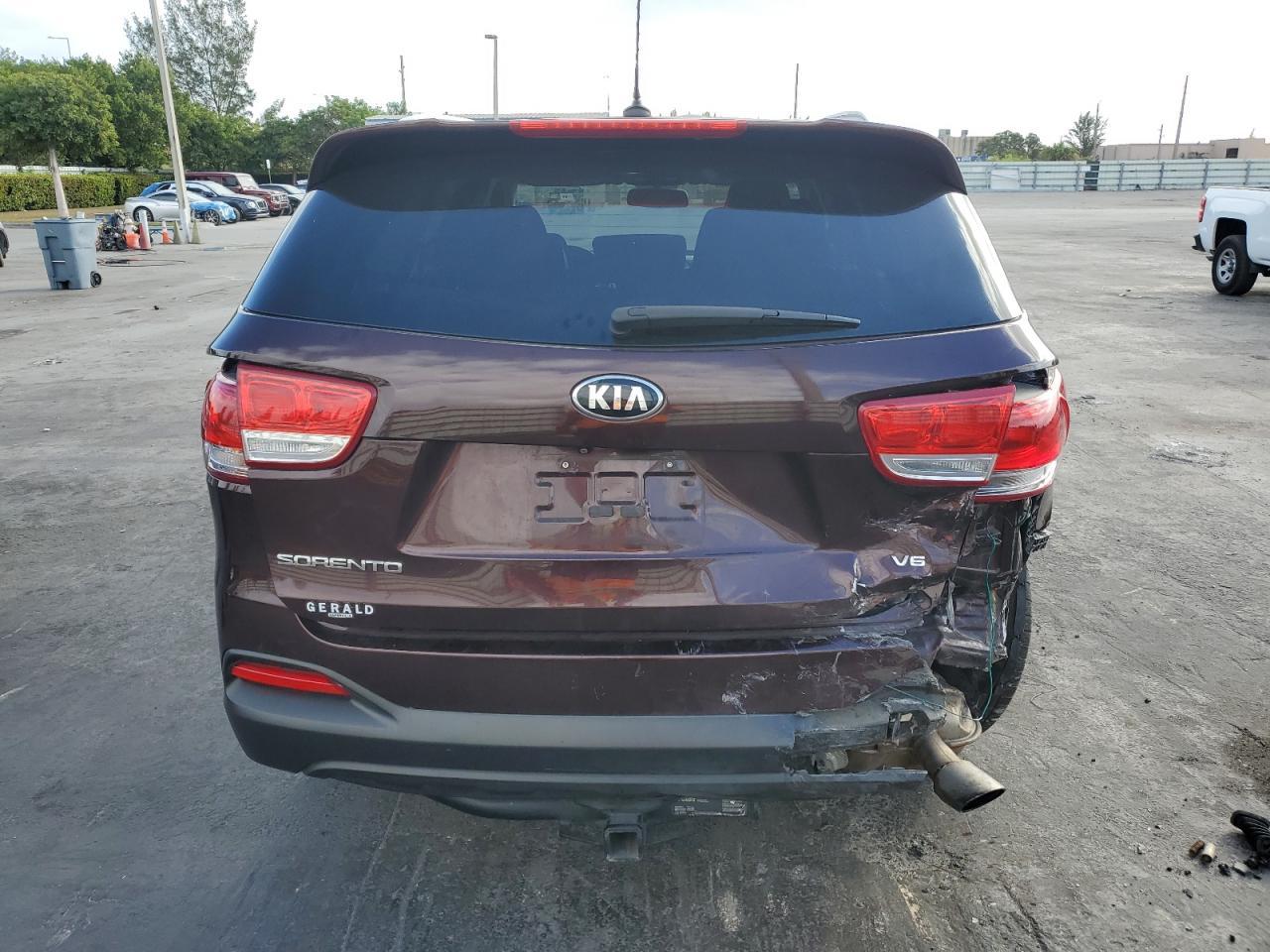2016 KIA SORENTO LX - Image 6