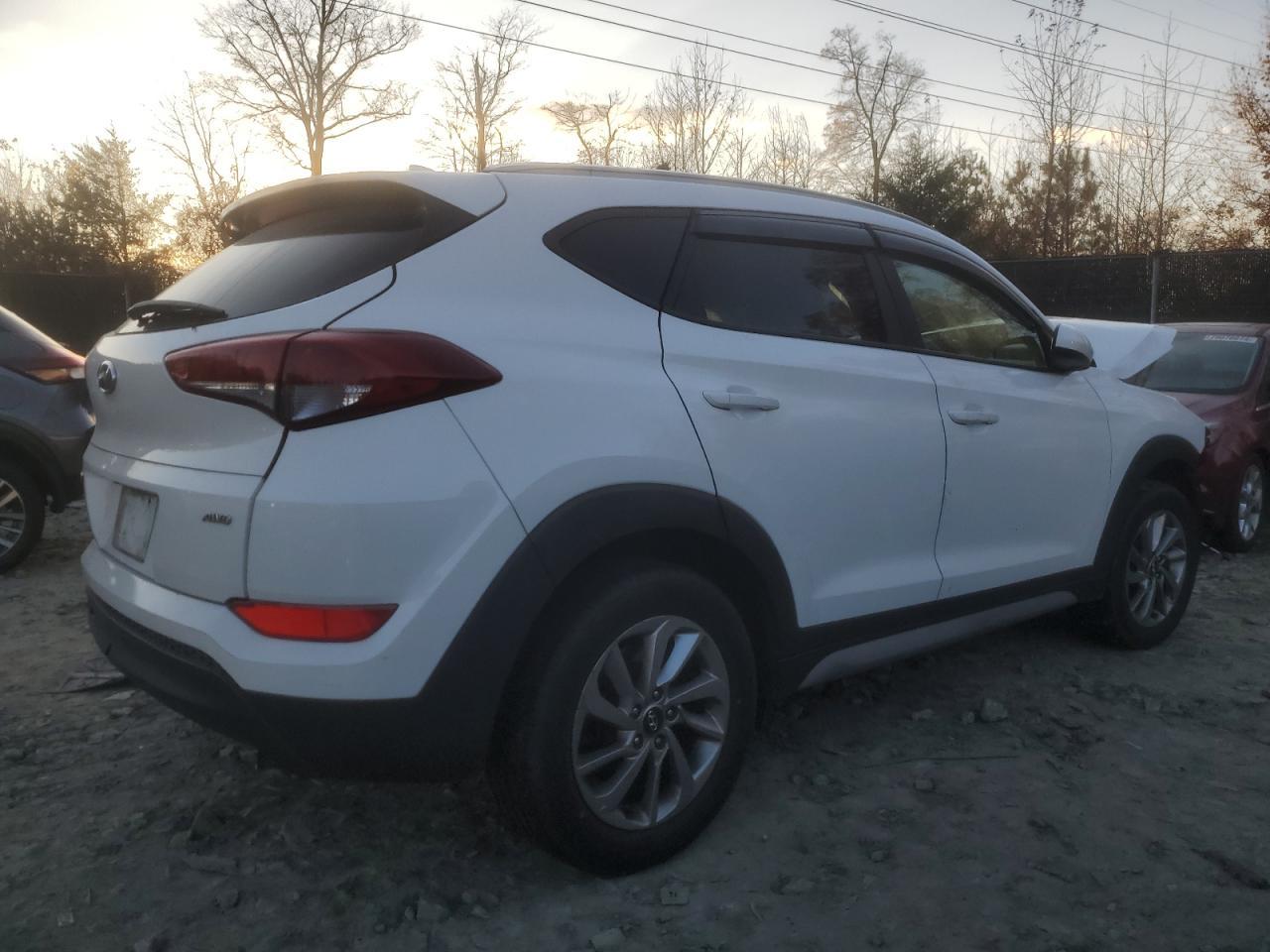 2018 HYUNDAI TUCSON SEL - Фото 3