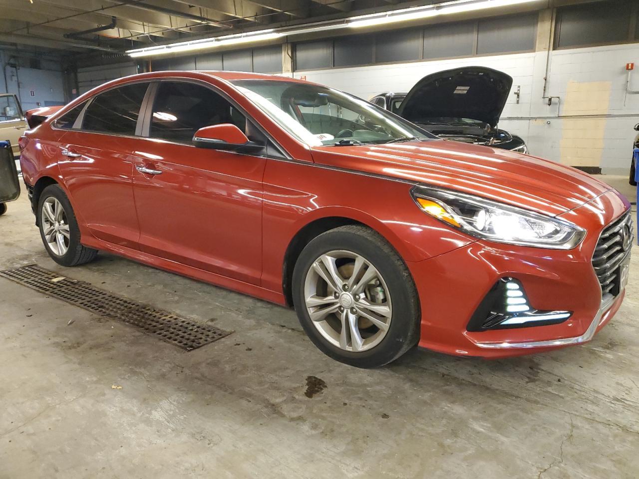 2018 HYUNDAI SONATA SPO - Image 4