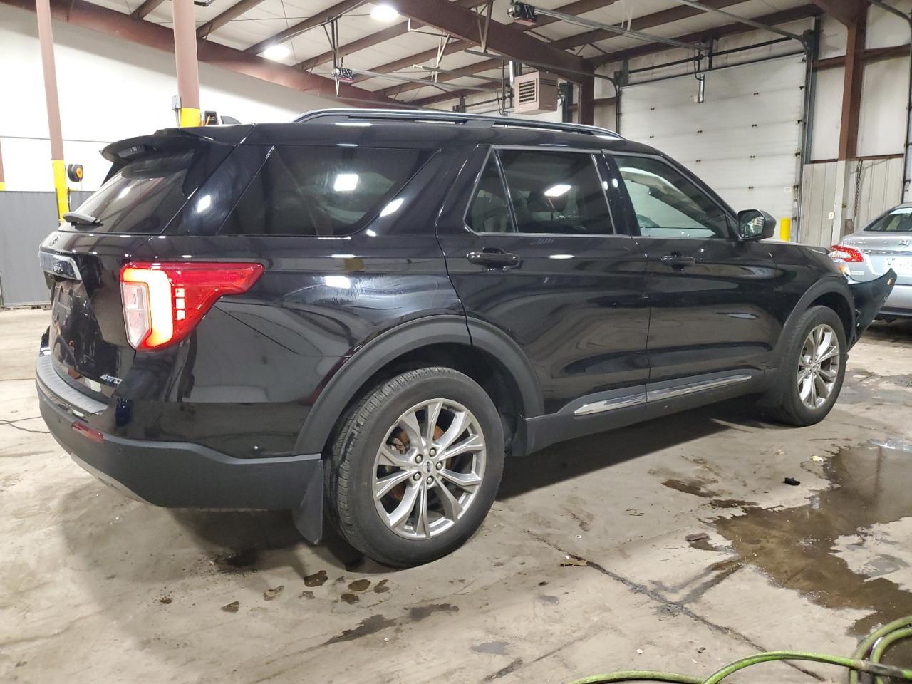 2022 FORD EXPLORER X - Image 3