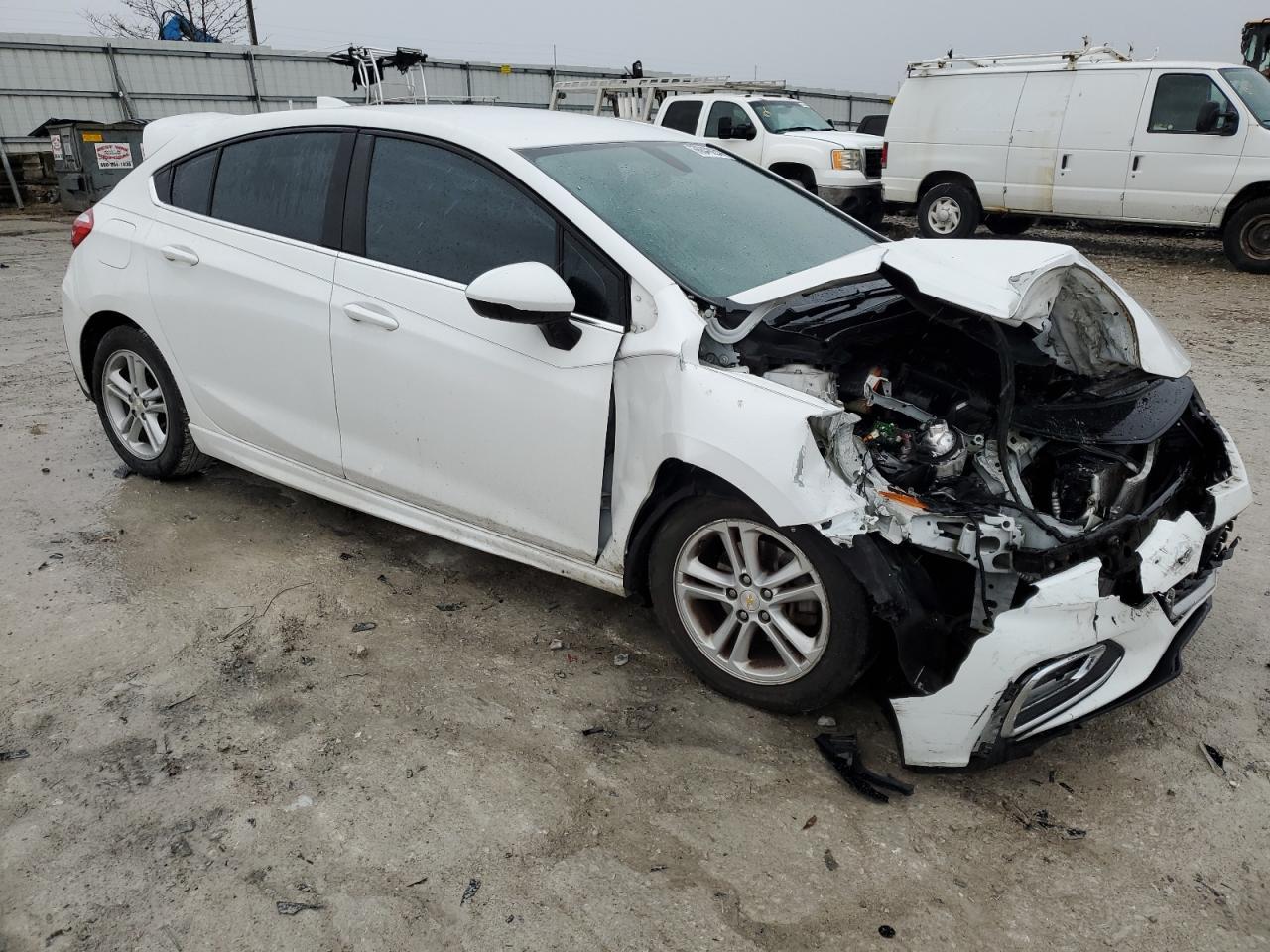 2017 CHEVROLET CRUZE LT - Image 4