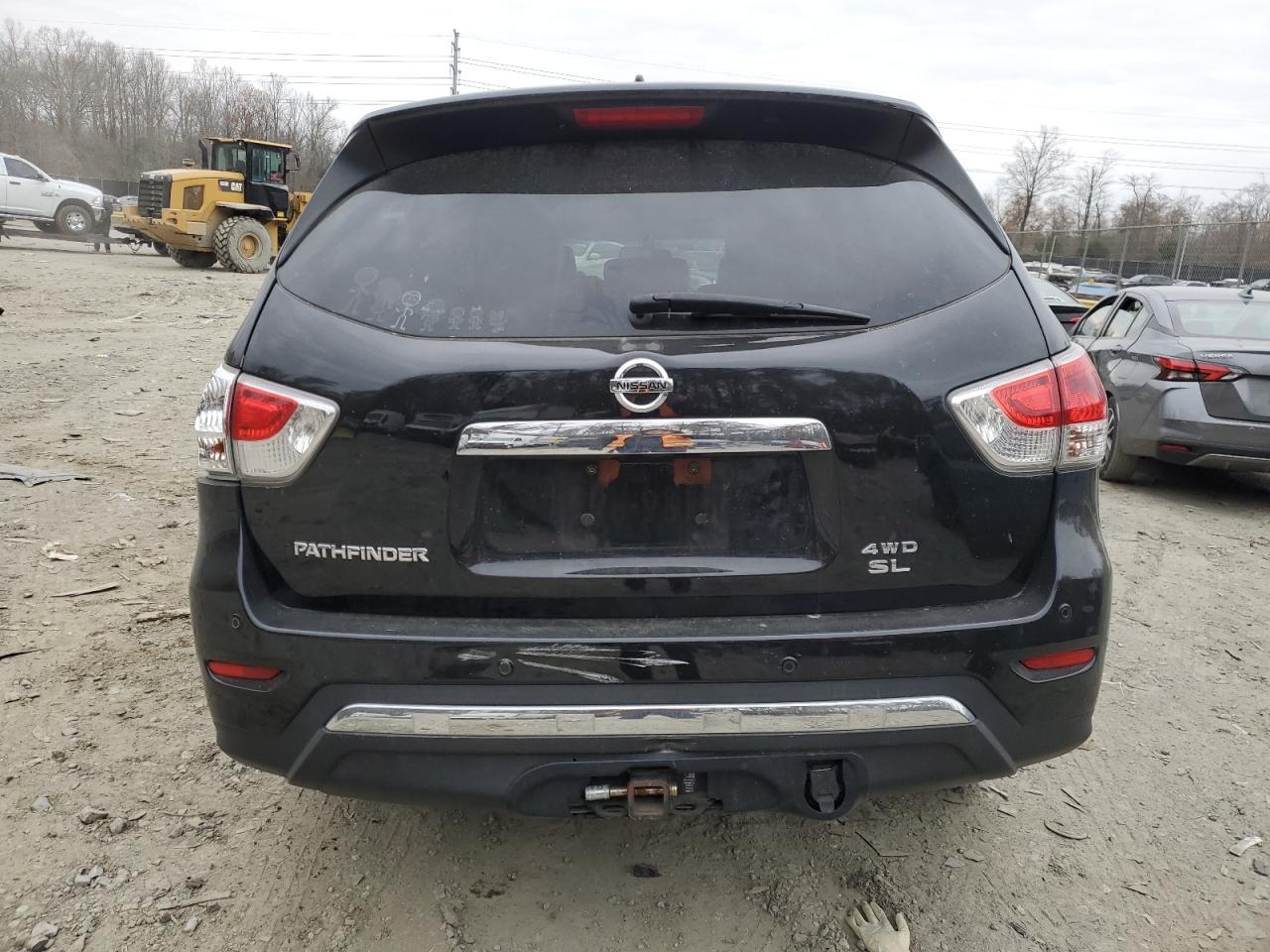 2013 NISSAN PATHFINDER - Фото 6