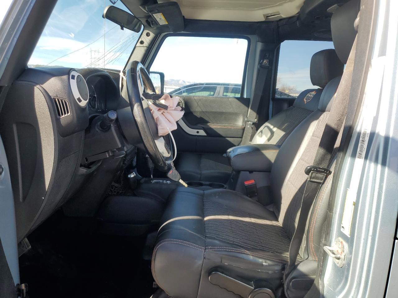 2012 JEEP WRANGLER U - Image 7