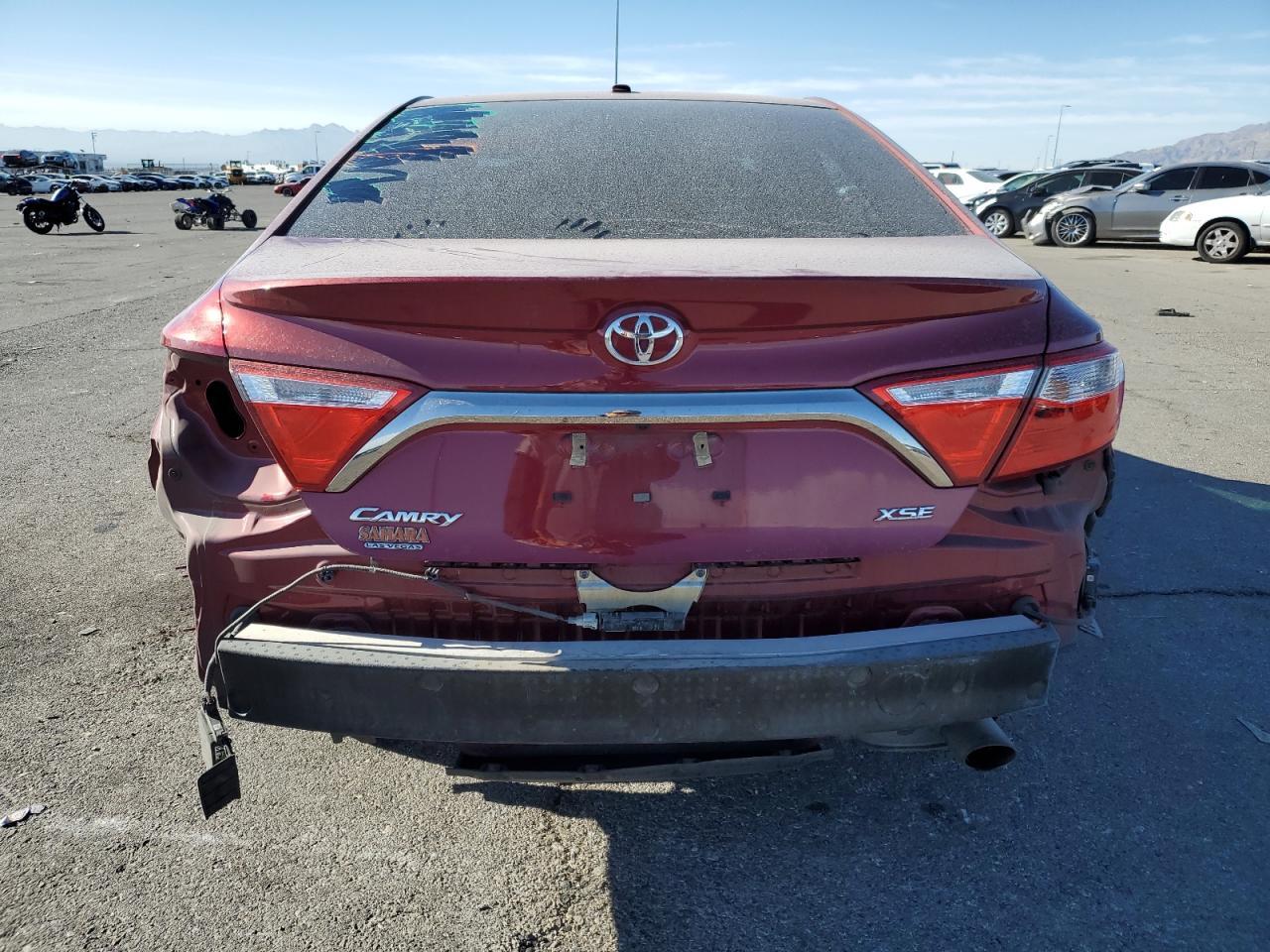 2015 TOYOTA CAMRY LE - Image 6