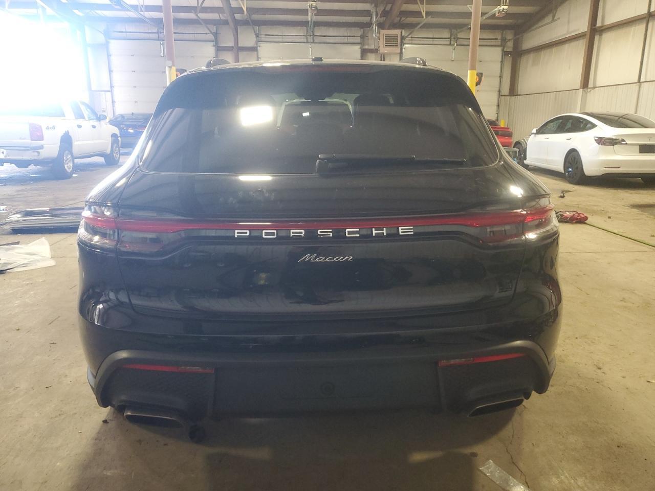 2023 PORSCHE MACAN BASE - Фото 6