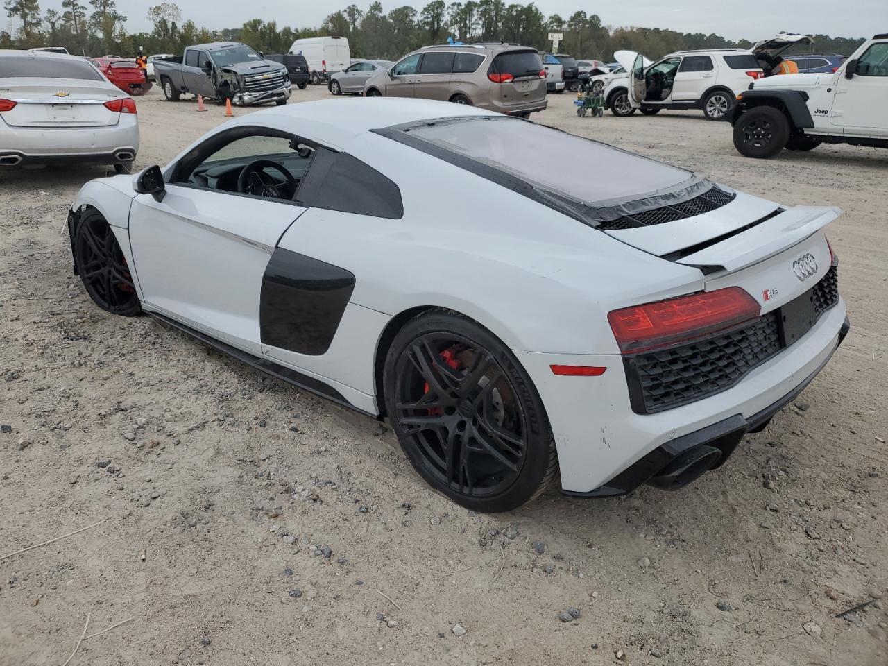 2022 AUDI R8 - Image 2