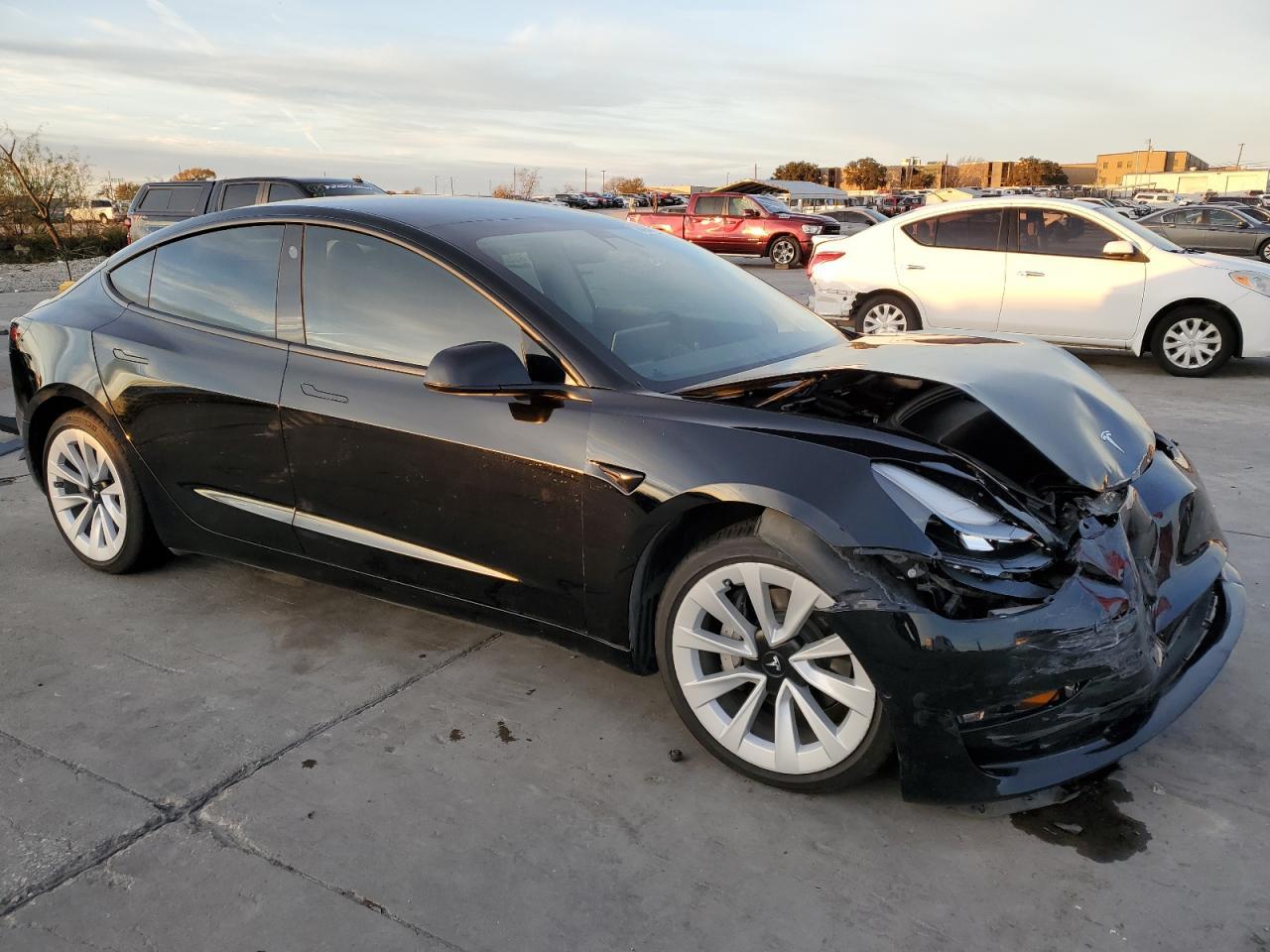 2021 TESLA MODEL 3 - Фото 4